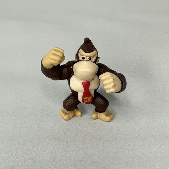 Donkey Kong‎ Figurine DK Nintendo 2” Toy Collectible Figurine - Picture 1 of 4
